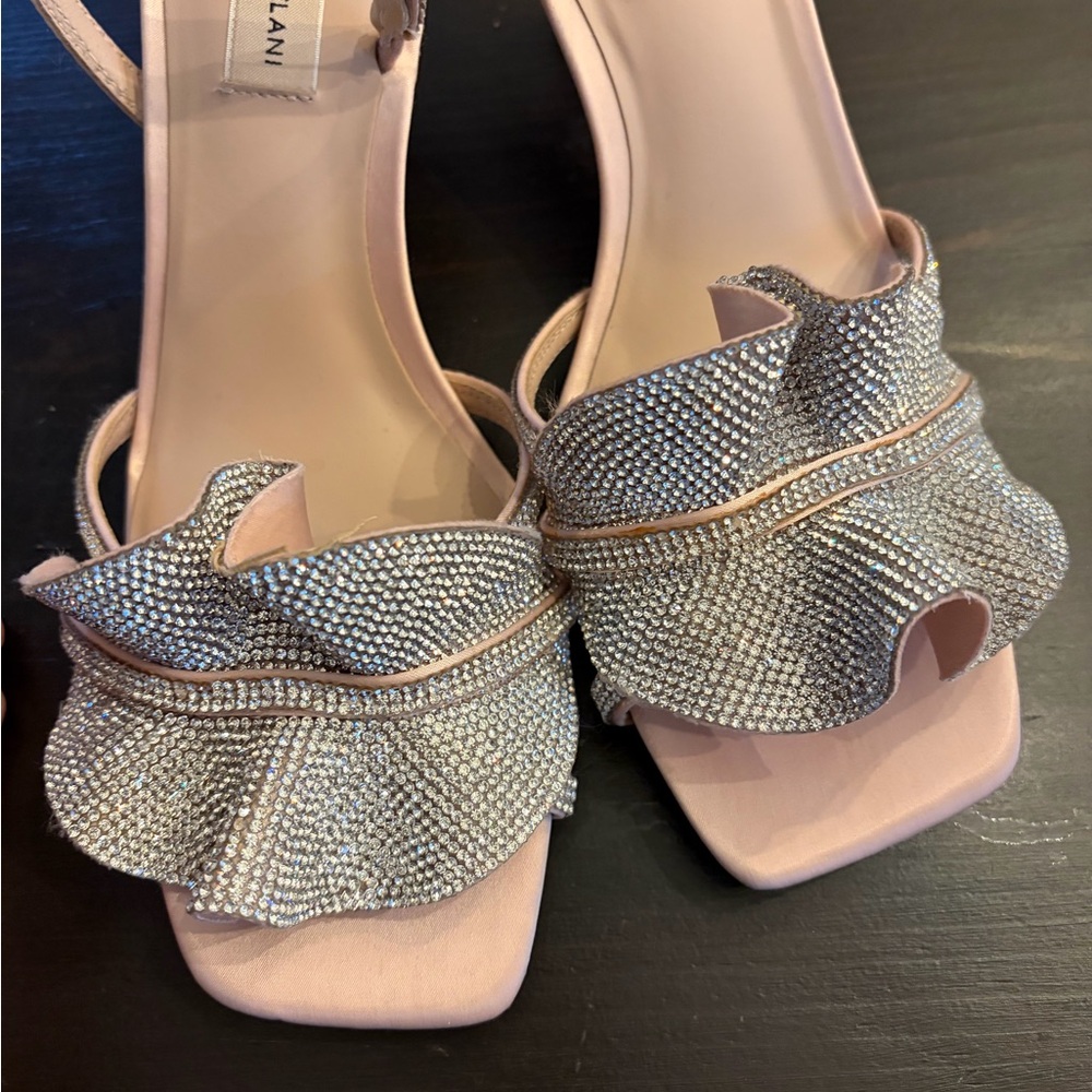 ANTONIO MELANI Silver and Pink Heels